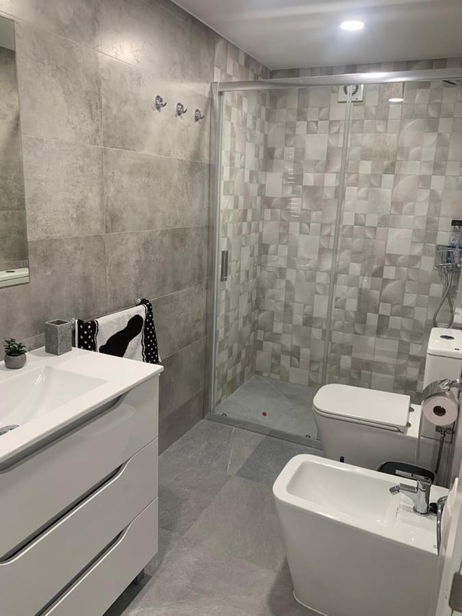 Apartamentos De Benidorm, Playa Poniente, Espana Buitenkant foto